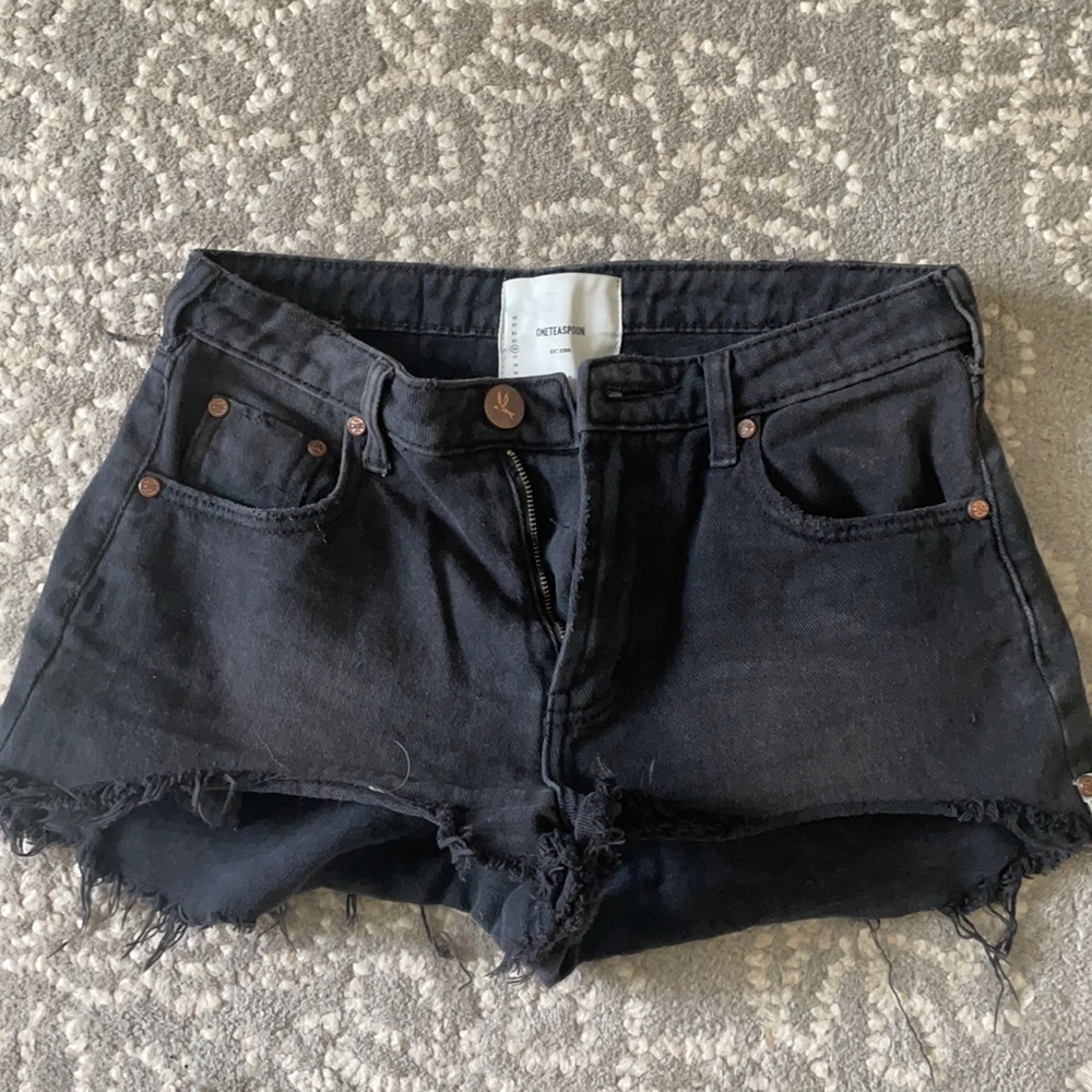 One teaspoon shorts